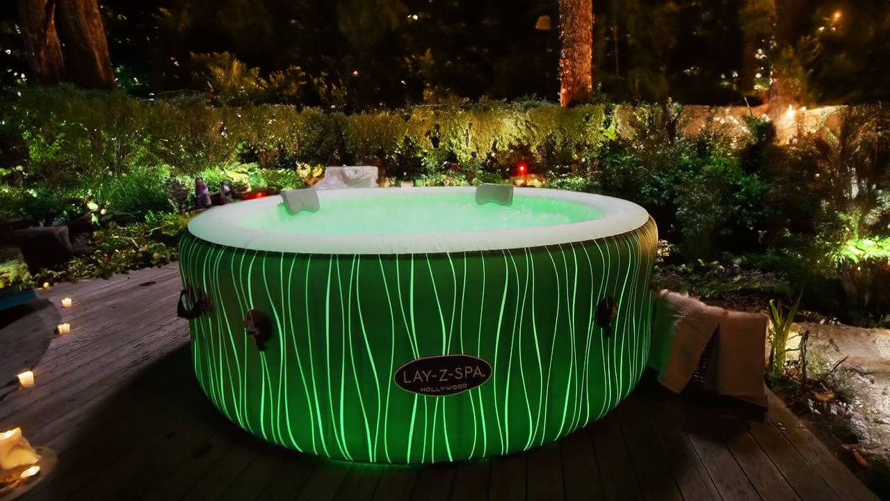 Green light hot tub